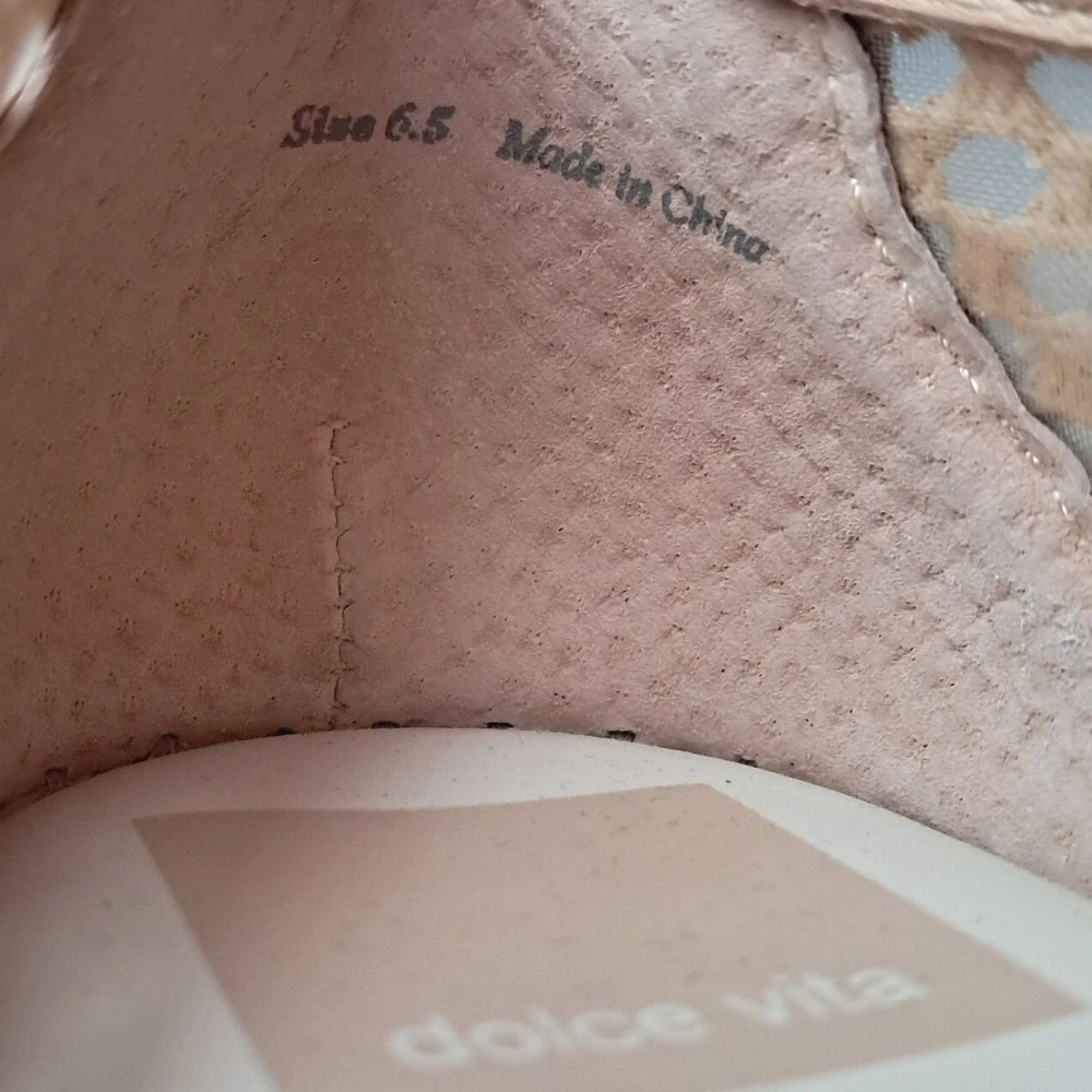 Dolce Vita blush tan